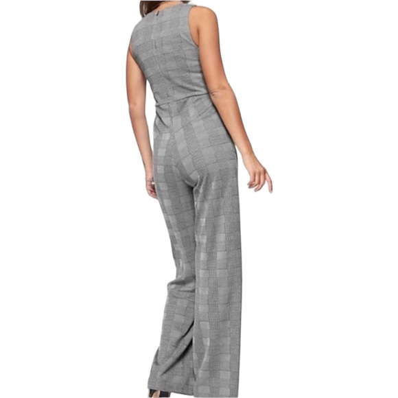 June & Hudson Glen Plaid Houndstooth Wide Leg Jumpsuit - Picture 2 of 16